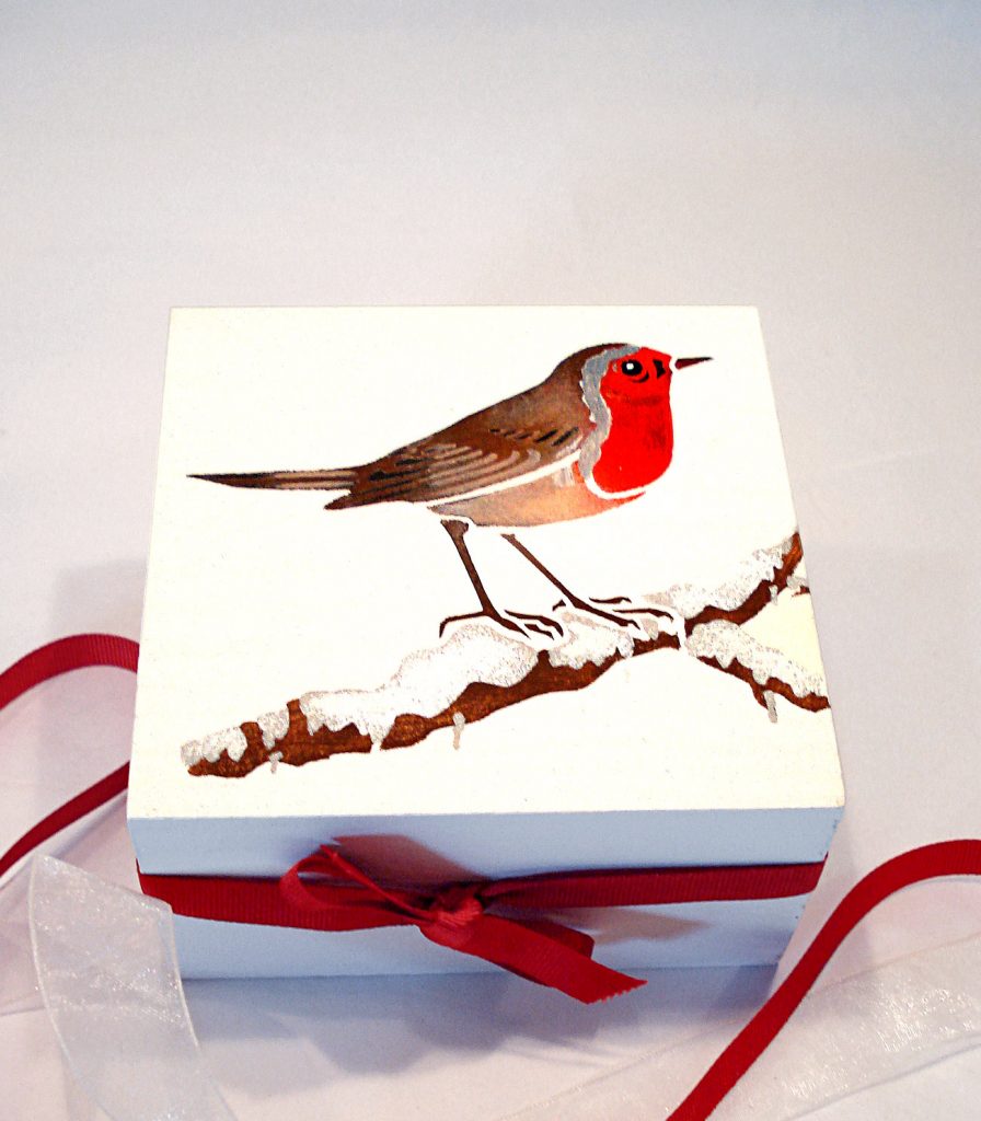 Charming little robin stencil
Small 2 layer design
The Christmas Robin Stencil - is a charming little robin stencil. Ideal for creating beautiful hand-stencilled festive cards, gift bags, wrapping paper, decorative boxes and more, or for giving as a festive gift.  The Christmas Robin Stencil is an easy to use two layer motif with registrations dots for easy alignment.  See size specifications below.