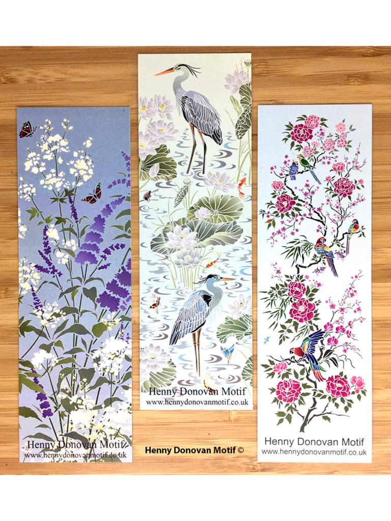 Selection of Quality Bookmarks
3x beautiful designs printed on 400gsm card. Each measuring 55mmx173mm.

Back of bookmark is blank.